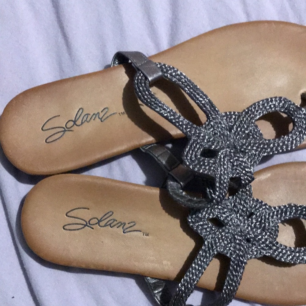 Silver braided flip flops - Picture 4 of 4